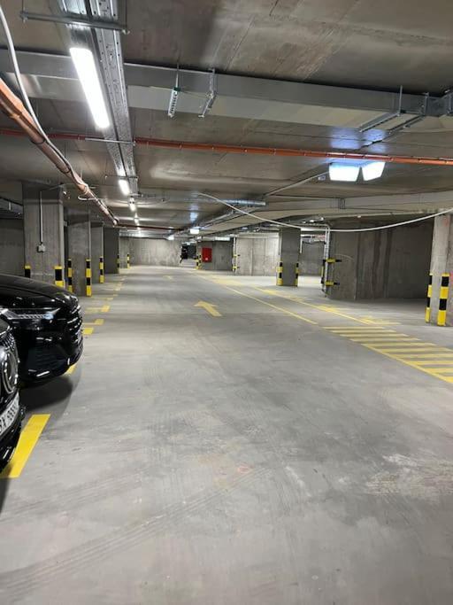 Brand New Modern Apartment-2 Rooms-Balcony-Garage Budapest Luaran gambar