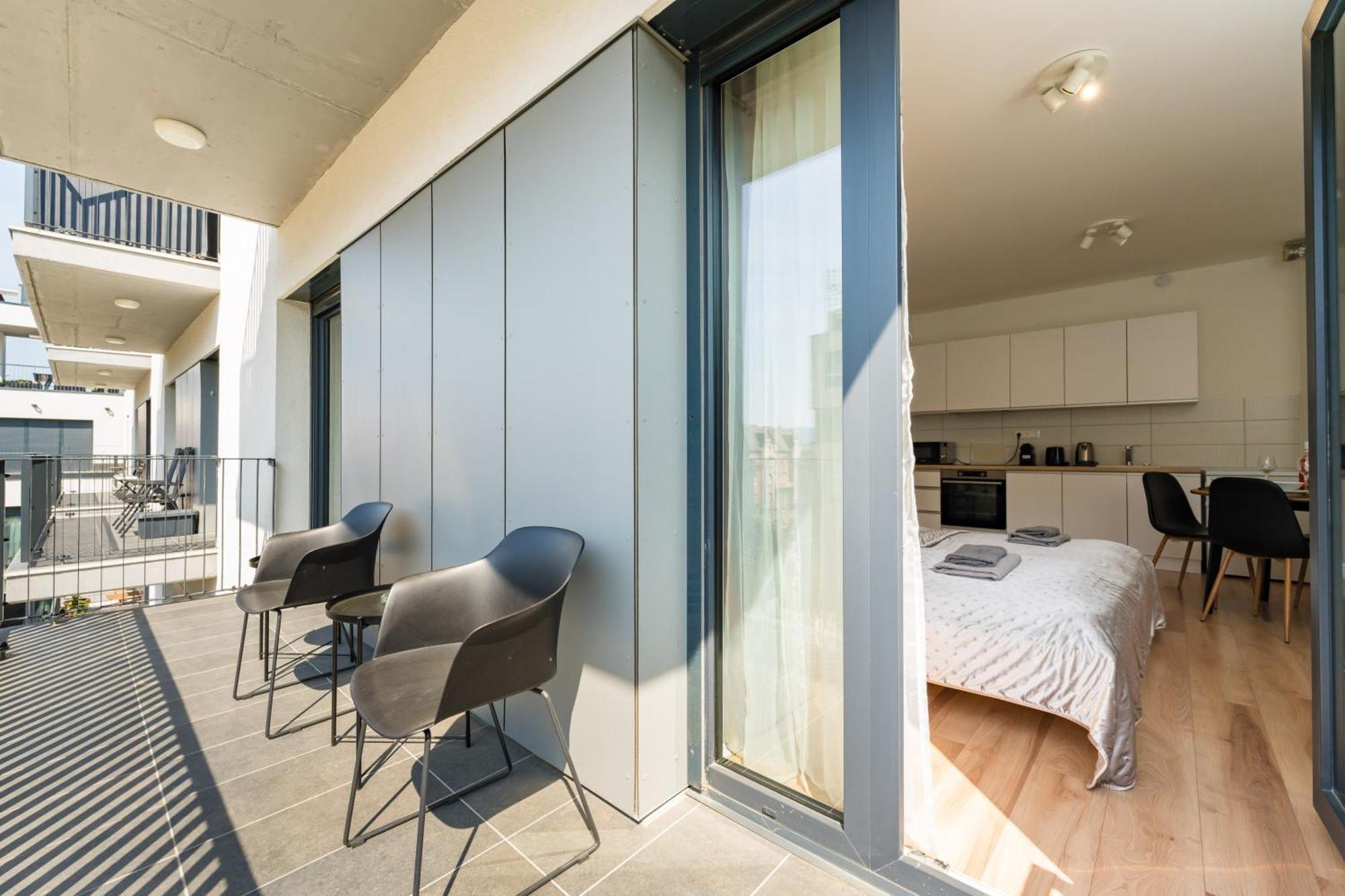 Brand New Modern Apartment-2 Rooms-Balcony-Garage Budapest Luaran gambar