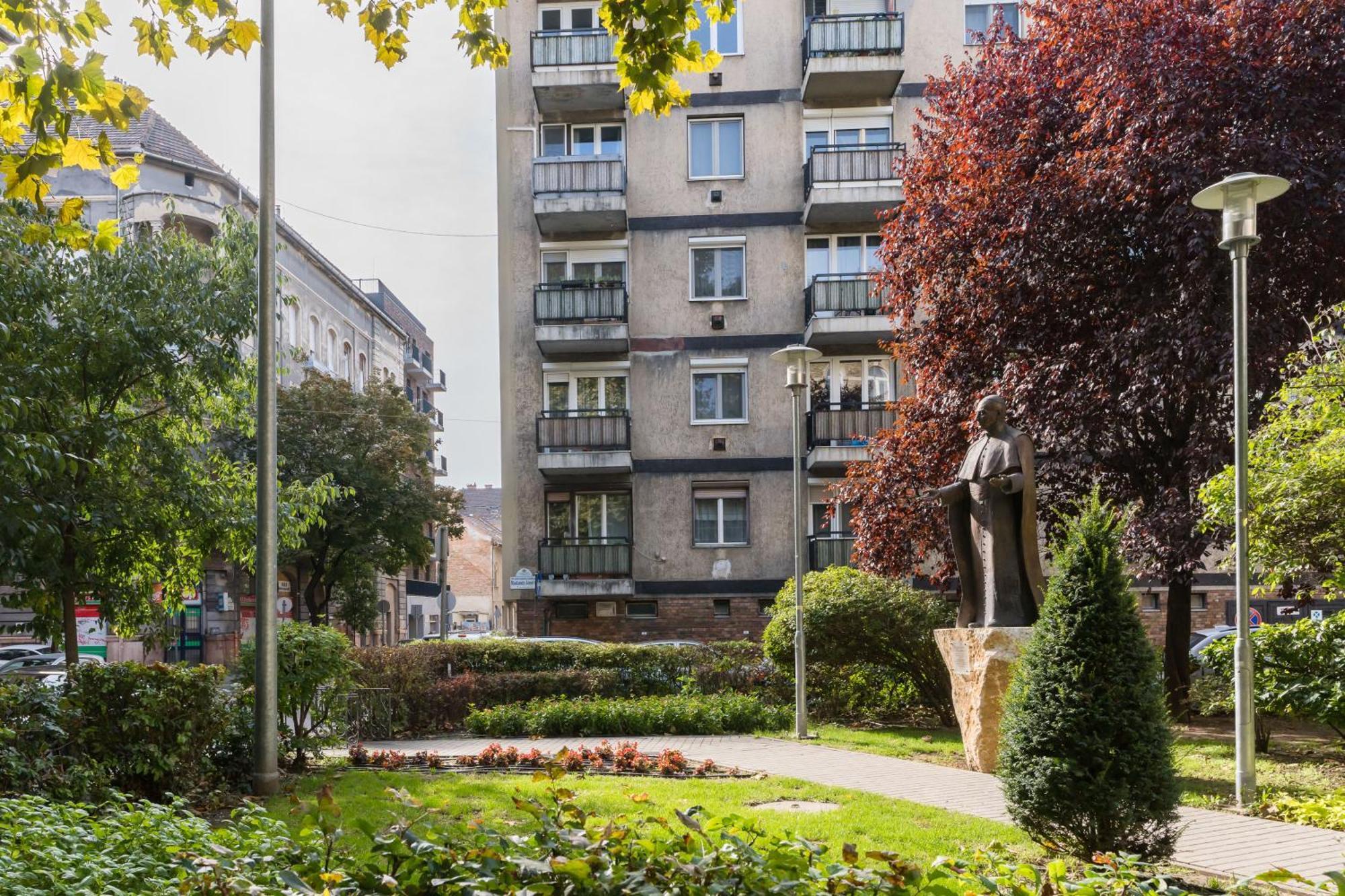 Brand New Modern Apartment-2 Rooms-Balcony-Garage Budapest Luaran gambar
